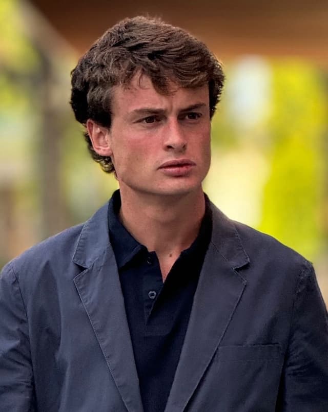 Jan Zuazo